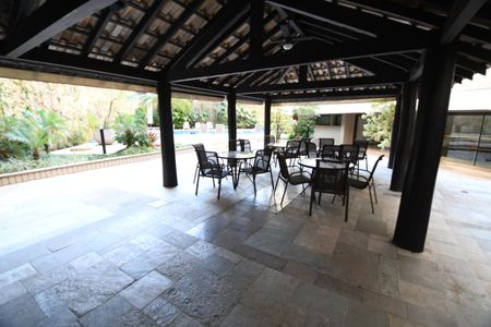 Apartamento à venda com 450m², 4 quartos e 4 vagasÁrea comum - Churrasqueira