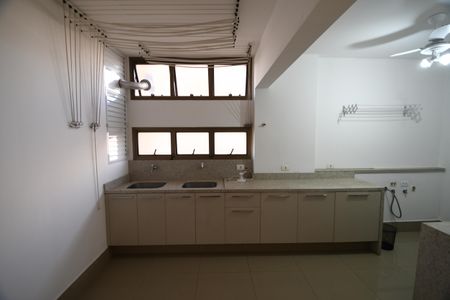 Apartamento à venda com 450m², 4 quartos e 4 vagasÁrea de Serviço