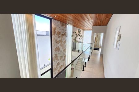 Casa à venda com 4 quartos, 268m² em Jardim Ermida I, Jundiaí