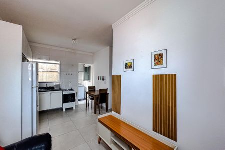 Sala de apartamento para alugar com 2 quartos, 42m² em Parque Sevilha, São Paulo