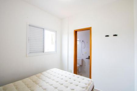 Suíte de apartamento para alugar com 2 quartos, 40m² em Vila Príncipe de Gales, Santo André