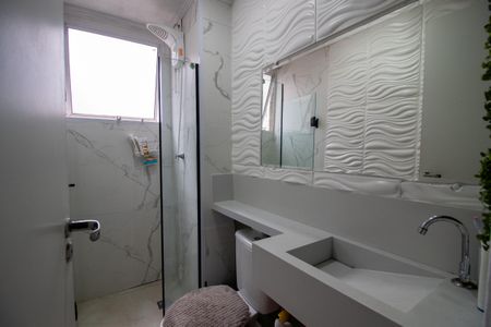 Banheiro de apartamento para alugar com 2 quartos, 45m² em Jardim D’abril, São Paulo