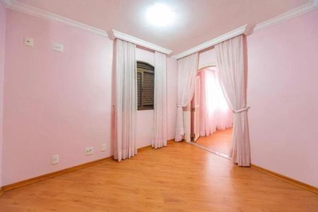 Casa à venda com 4 quartos, 300m² em Vila Valparaíso, Santo André