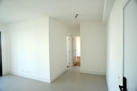 Apartamento à venda com 74m², 2 quartos e 1 vagaSala