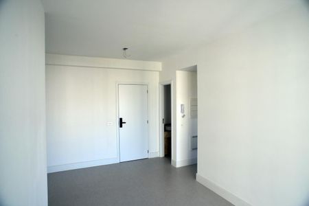 Apartamento à venda com 74m², 2 quartos e 1 vagaSala