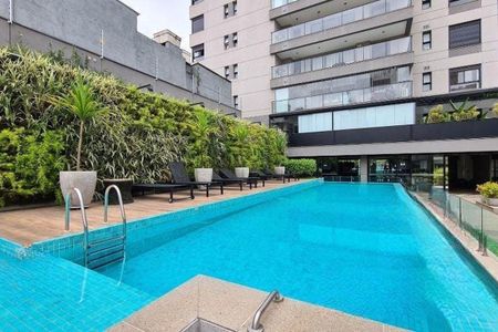 Apartamento à venda com 3 quartos, 146m² em Sumaré, São Paulo