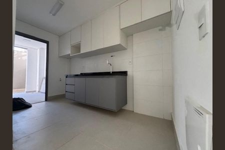 Apartamento à venda com 2 quartos, 60m² em Vila Gumercindo, São Paulo