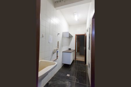 Casa de condomínio à venda com 435m², 5 quartos e 8 vagasÁrea de Serviço