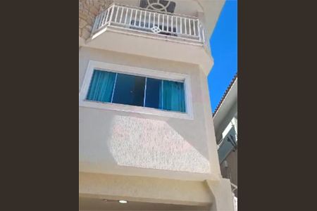 Casa à venda com 177m², 3 quartos e 4 vagas