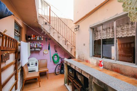 Casa à venda com 130m², 3 quartos e 2 vagas Casa à venda com 130m², 3 quartos e 2 vagasQuintal