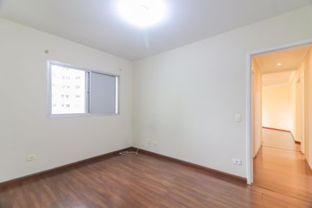 Apartamento à venda com 120m², 3 quartos e 2 vagasQuarto 3 - Suíte