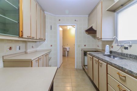 Apartamento à venda com 120m², 3 quartos e 2 vagasCozinha