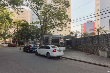 Apartamento à venda com 120m², 3 quartos e 2 vagasFachada