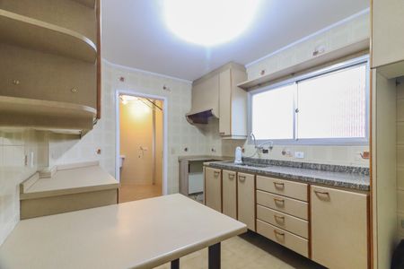 Apartamento à venda com 120m², 3 quartos e 2 vagasCozinha