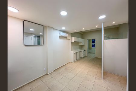 Apartamento para alugar com 92m², 3 quartos e sem vaga Apartamento para alugar com 92m², 3 quartos e sem vagaSala