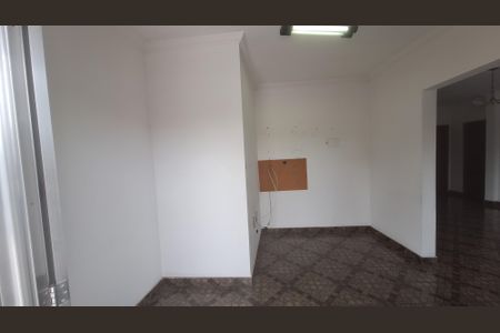 Casa para alugar com 300m², 5 quartos e 2 vagasQuarto de Serviço