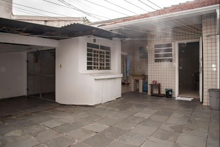 Casa à venda com 120m², 2 quartos e 5 vagasQuintal