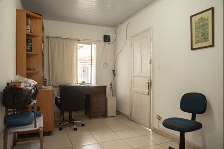 Casa à venda com 120m², 2 quartos e 5 vagasEdícula