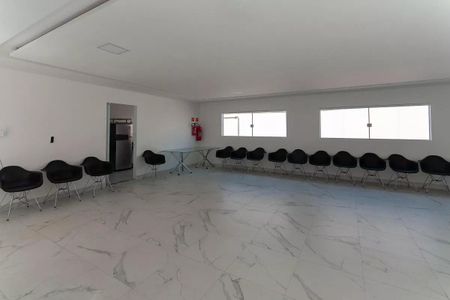 Apartamento à venda com 37m², 2 quartos e sem vagaÁrea comum - Salão de festas