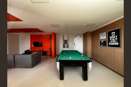 Apartamento para alugar com 41m², 2 quartos e 1 vaga Apartamento para alugar com 41m², 2 quartos e 1 vagaÁrea comum - Sala de Jogos