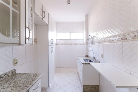 Apartamento à venda com 101m², 2 quartos e 1 vaga Apartamento à venda com 101m², 2 quartos e 1 vagaCozinha