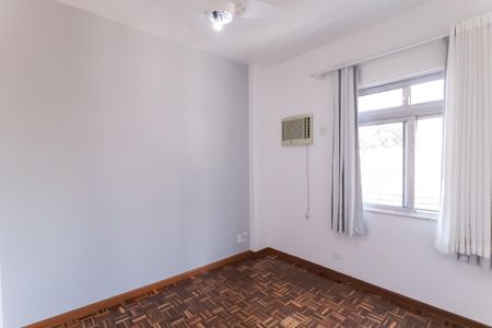 Apartamento à venda com 101m², 2 quartos e 1 vaga Apartamento à venda com 101m², 2 quartos e 1 vagaQuarto