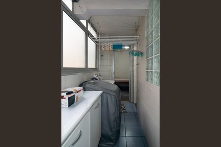 Apartamento à venda com 110m², 2 quartos e 1 vaga Apartamento à venda com 110m², 2 quartos e 1 vagaÁrea de Serviço