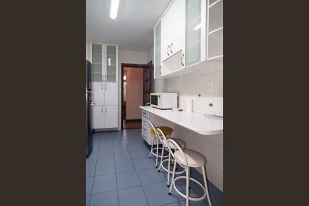 Apartamento à venda com 110m², 2 quartos e 1 vaga Apartamento à venda com 110m², 2 quartos e 1 vagaCozinha