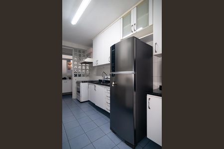 Apartamento à venda com 110m², 2 quartos e 1 vaga Apartamento à venda com 110m², 2 quartos e 1 vagaCozinha