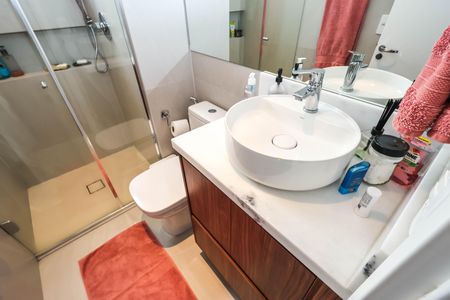 Apartamento à venda com 94m², 2 quartos e 2 vagasBanheiro da Suíte 1