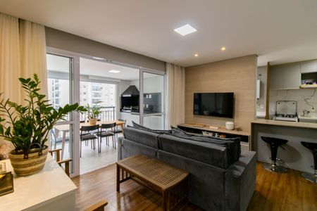 Apartamento à venda com 83m², 2 quartos e 1 vagaSala