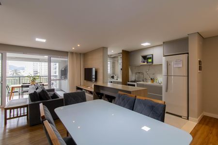 Apartamento à venda com 83m², 2 quartos e 1 vagaSala