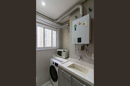 Apartamento à venda com 83m², 2 quartos e 1 vagaÁrea de Serviço