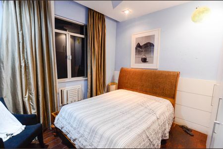 Apartamento à venda com 226m², 5 quartos e 2 vagasQuarto 4