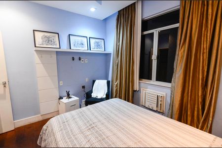 Apartamento à venda com 226m², 5 quartos e 2 vagasQuarto 4