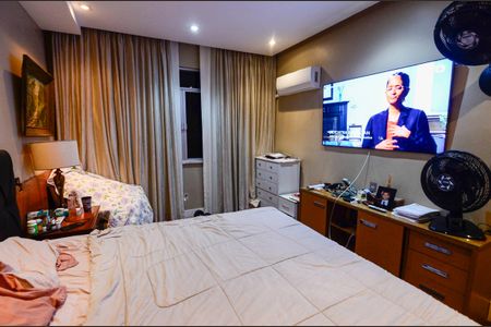 Apartamento à venda com 226m², 5 quartos e 2 vagasSuíte