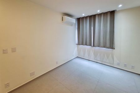 Apartamento para alugar com 100m², 3 quartos e 1 vagaSuíte 1