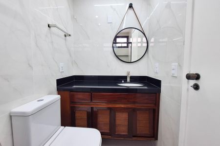 Apartamento para alugar com 100m², 3 quartos e 1 vagaBanheiro da Suíte 1