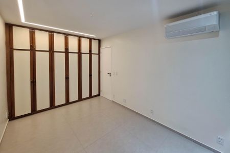 Apartamento para alugar com 100m², 3 quartos e 1 vagaSuíte 1