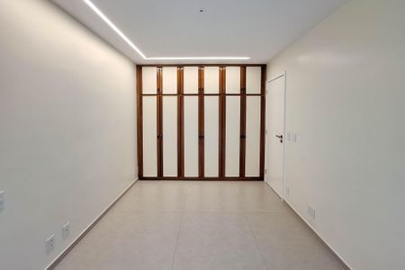 Apartamento para alugar com 100m², 3 quartos e 1 vagaSuíte 1