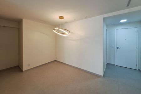 Apartamento para alugar com 100m², 3 quartos e 1 vagaSala