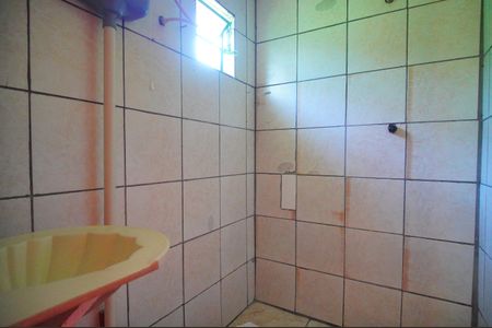 Casa para alugar com 70m², 2 quartos e 1 vagaBanheiro