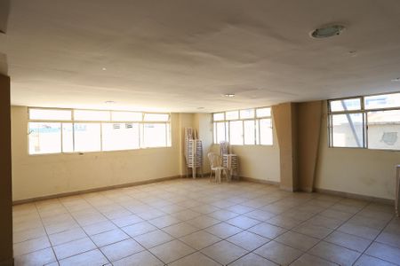 Apartamento à venda com 75m², 3 quartos e 1 vagaÁrea comum - Salão de festas