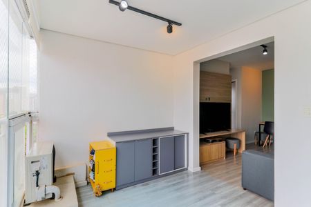Apartamento à venda com 58m², 2 quartos e 1 vagaÁrea de Serviço