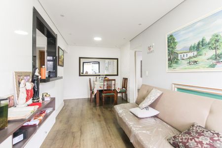 Sala de apartamento para alugar com 2 quartos, 56m² em Itaquera, São Paulo