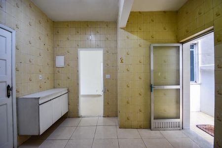 Apartamento à venda com 87m², 3 quartos e sem vagaCozinha