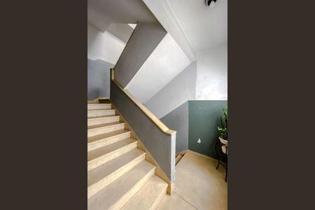 Apartamento à venda com 70m², 2 quartos e sem vagaÁrea comum