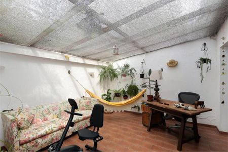 Casa à venda com 5 quartos, 189m² em Santo Amaro, São Paulo