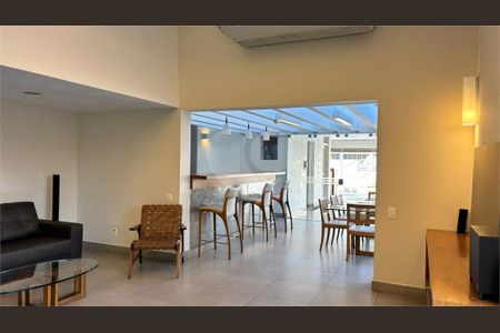 Apartamento à venda com 2 quartos, 70m² em Indianópolis, São Paulo