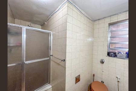 Casa à venda com 316m², 5 quartos e 2 vagas Casa à venda com 316m², 5 quartos e 2 vagasBanheiro